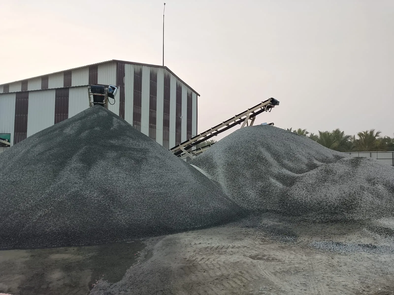 Crushing Plant Twilight