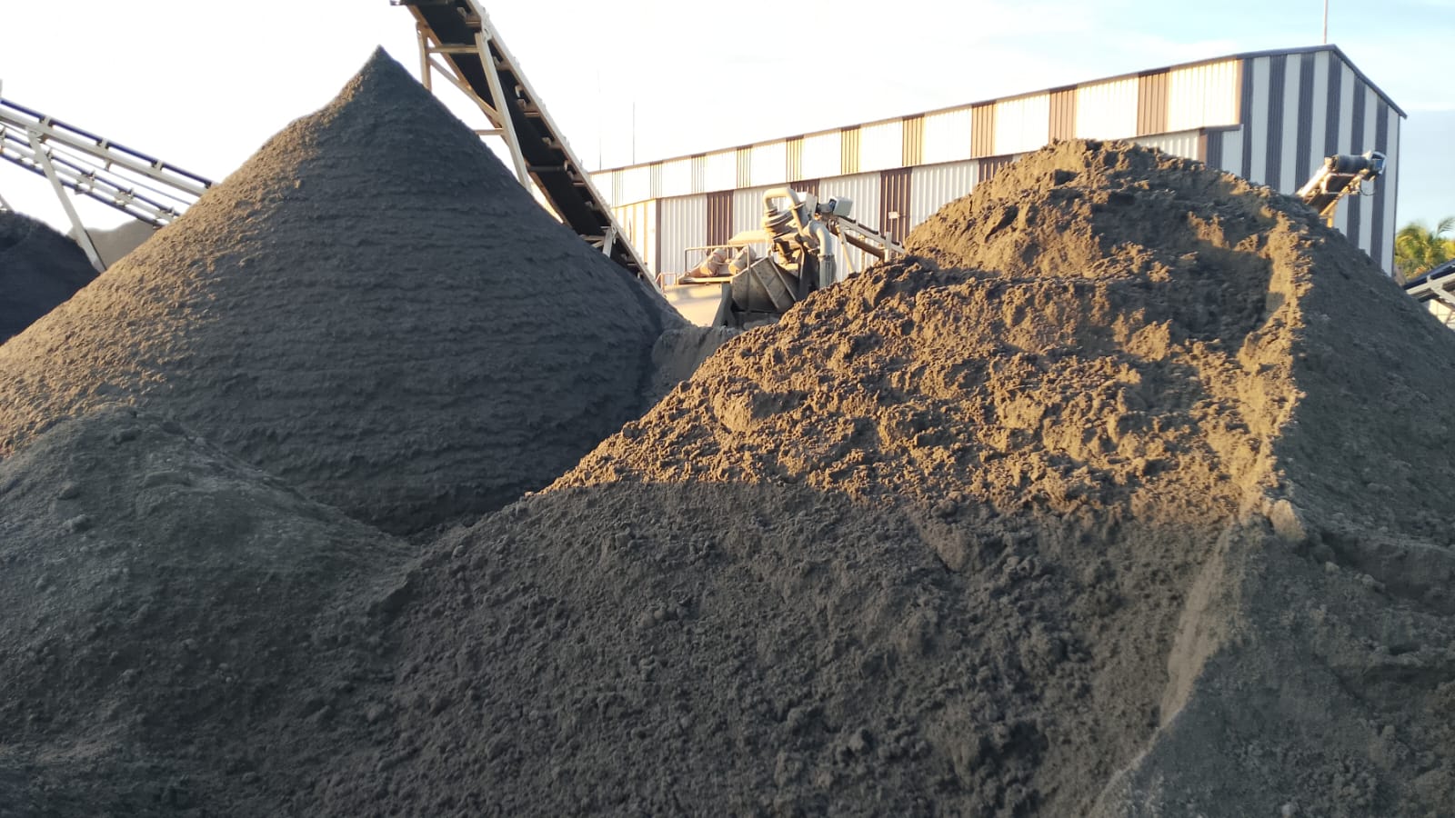 Fine P-Sand (Plastering Sand) conical stockpile at Tirupati Balaji Blue Metals LLP, Virudhunagar, Tamil Nadu
